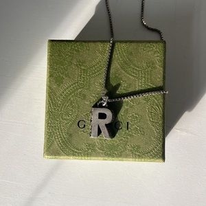 Gucci “Letter” (R) Necklace & Pendant